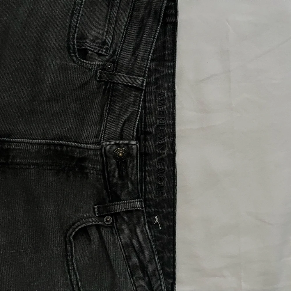 American Eagle Outfitters Black Straight Leg Jeans - Picture 2 of 2